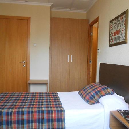 Hostal El Callejon Tarragona Luaran gambar