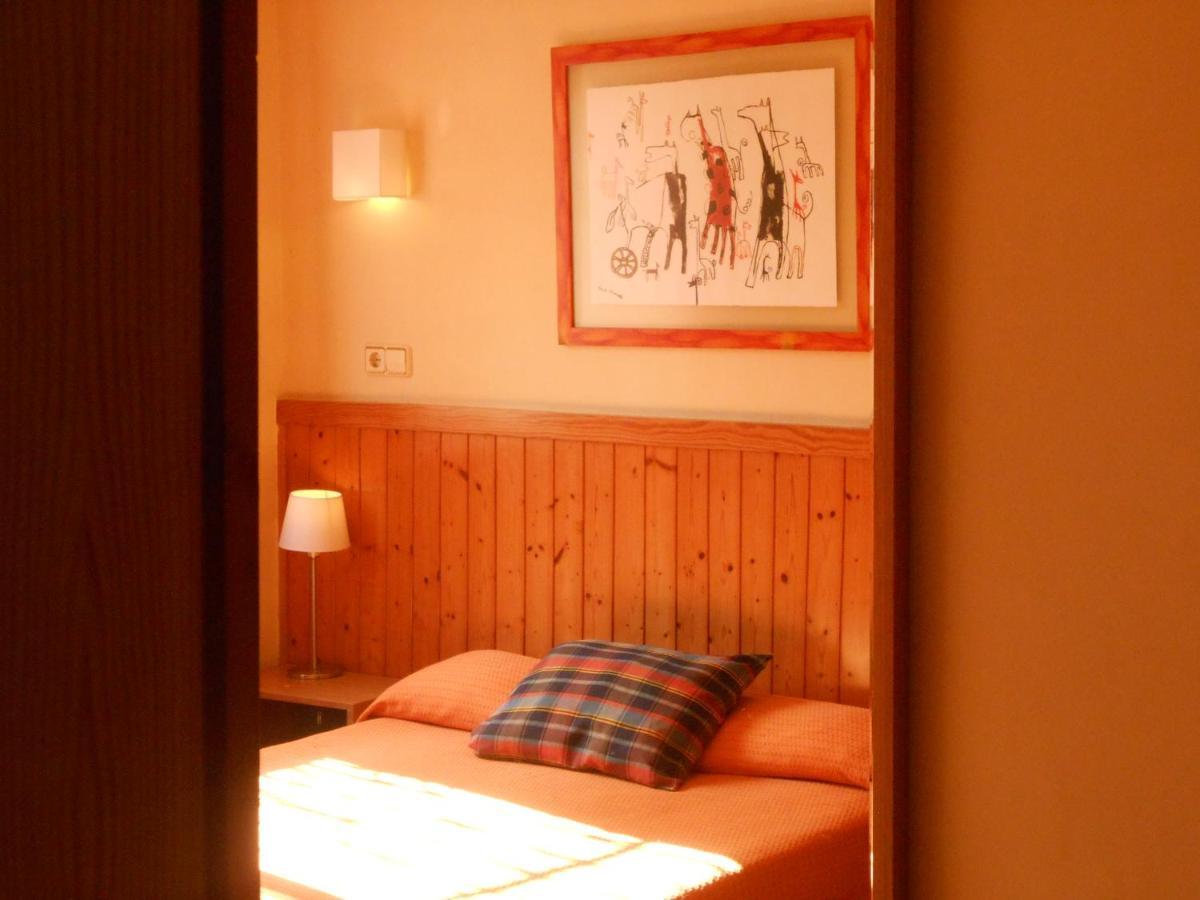 Hostal El Callejon Tarragona Luaran gambar